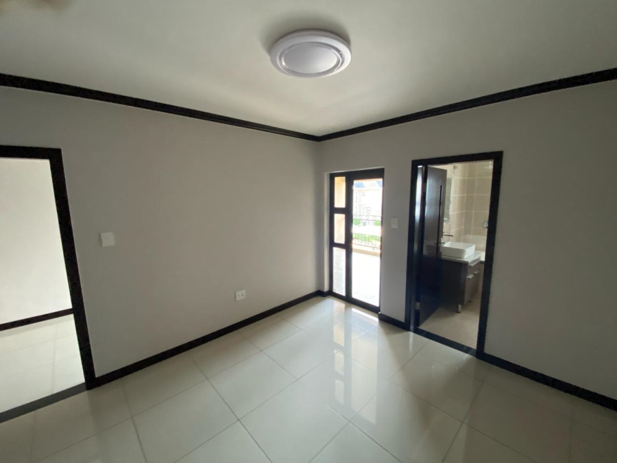 1 Bedroom Property for Sale in Broadacres Gauteng