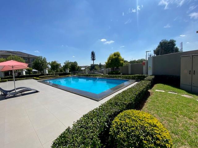 1 Bedroom Property for Sale in Broadacres Gauteng