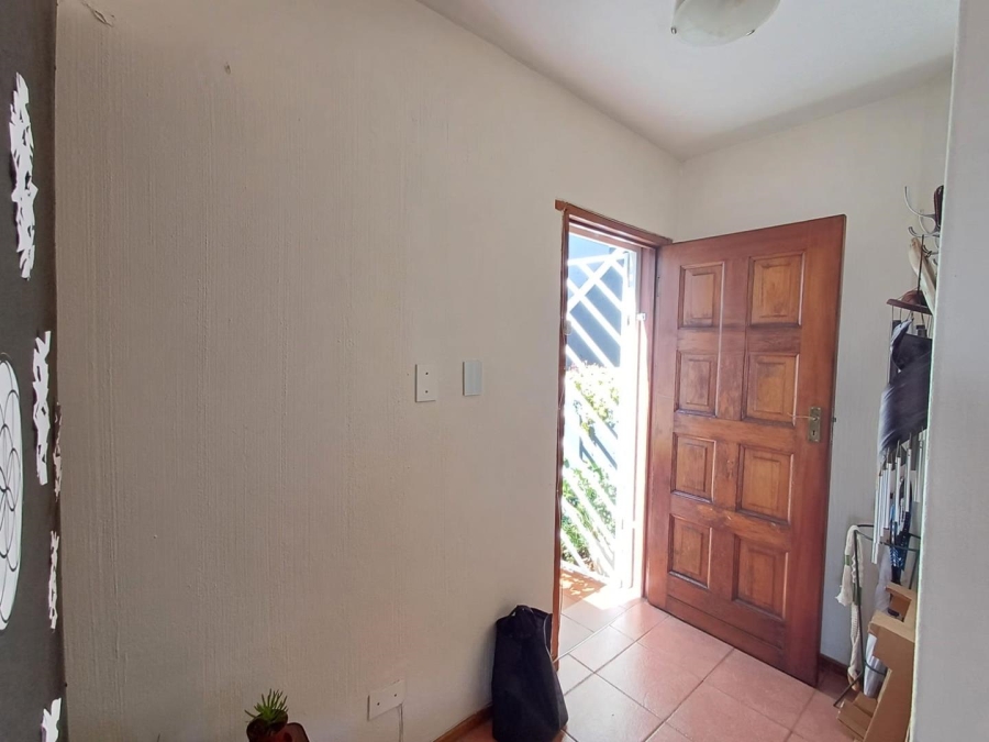 To Let 2 Bedroom Property for Rent in Northcliff Gauteng