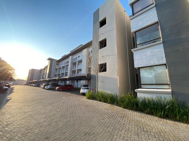 To Let 3 Bedroom Property for Rent in Broadacres Gauteng