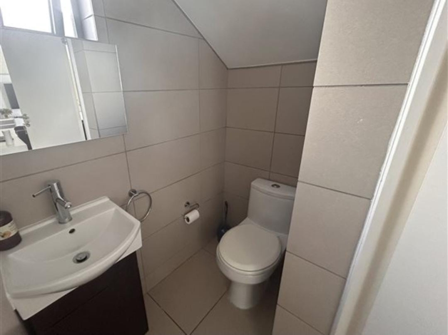 To Let 3 Bedroom Property for Rent in Fourways Gauteng