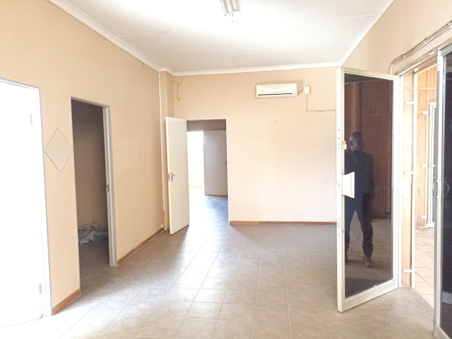 To Let commercial Property for Rent in Benoni AH Gauteng