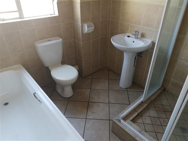 To Let 2 Bedroom Property for Rent in Vorna Valley Gauteng