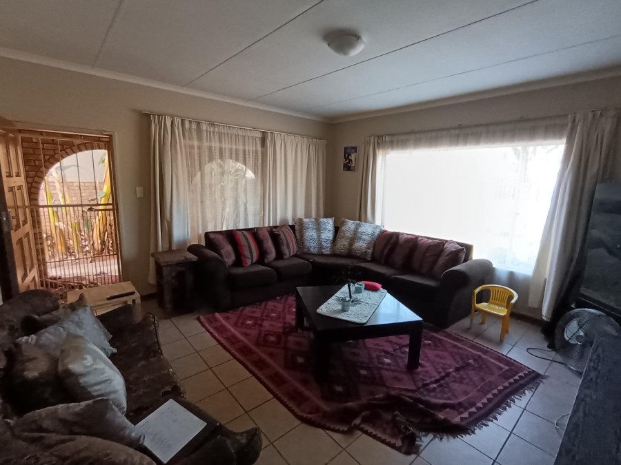 4 Bedroom Property for Sale in Pretoria North Gauteng