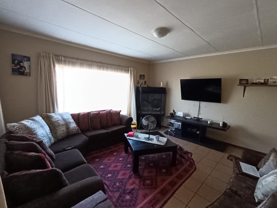 4 Bedroom Property for Sale in Pretoria North Gauteng