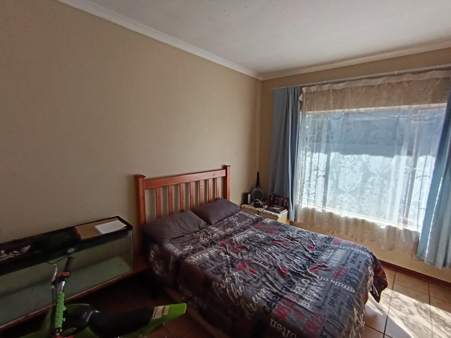 4 Bedroom Property for Sale in Pretoria North Gauteng