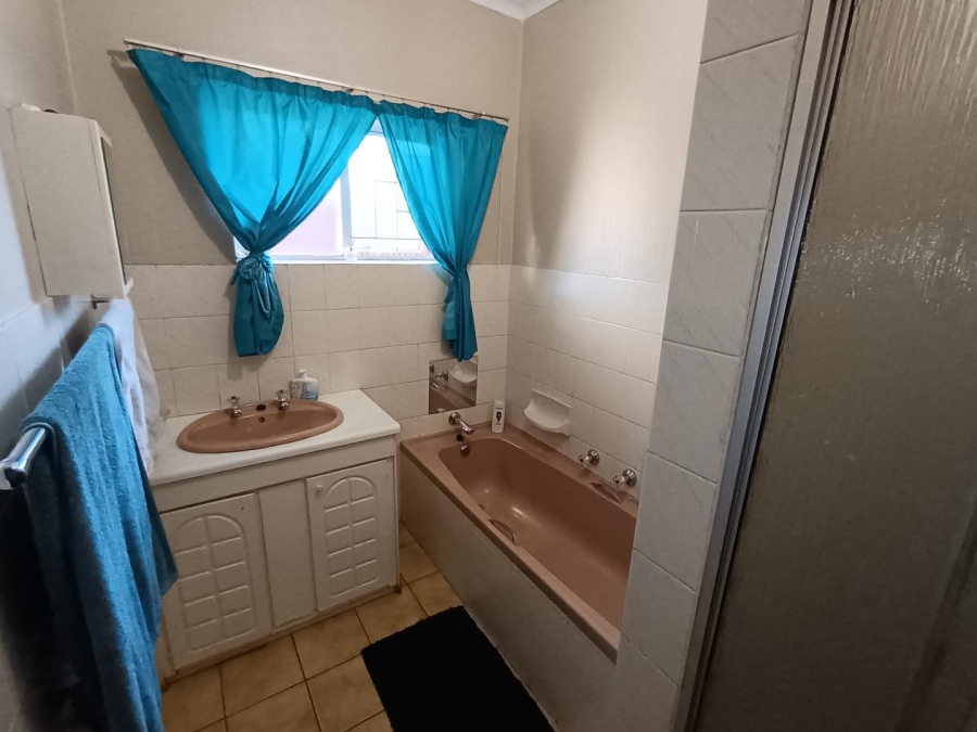 4 Bedroom Property for Sale in Pretoria North Gauteng