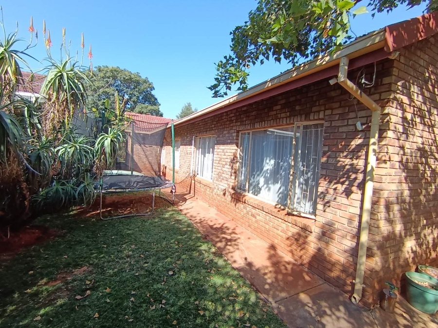 4 Bedroom Property for Sale in Pretoria North Gauteng