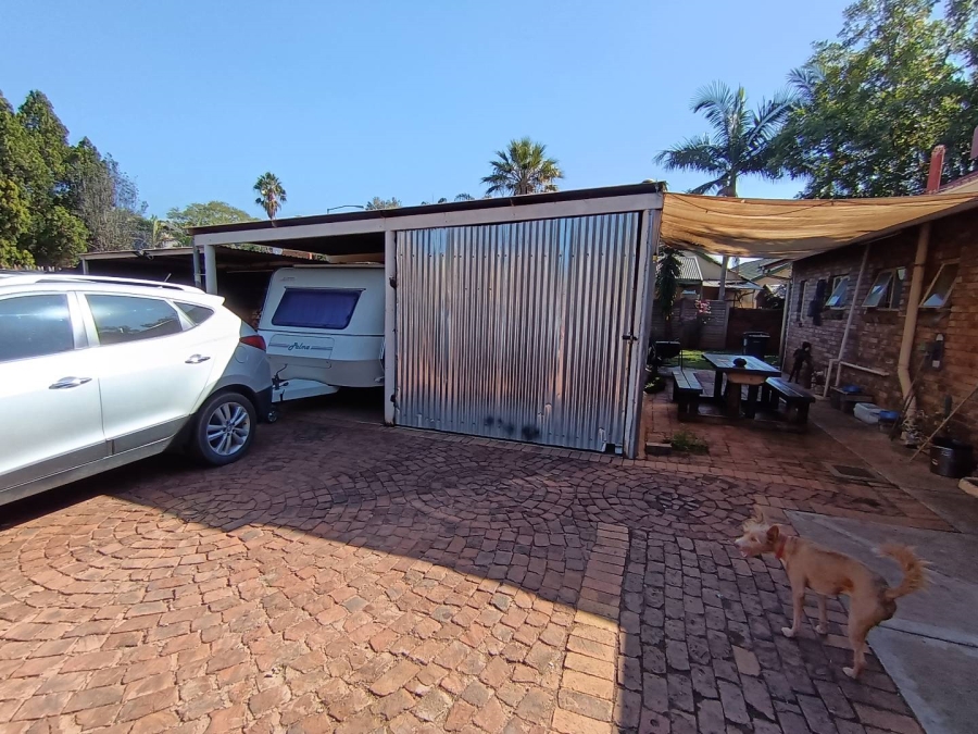 4 Bedroom Property for Sale in Pretoria North Gauteng