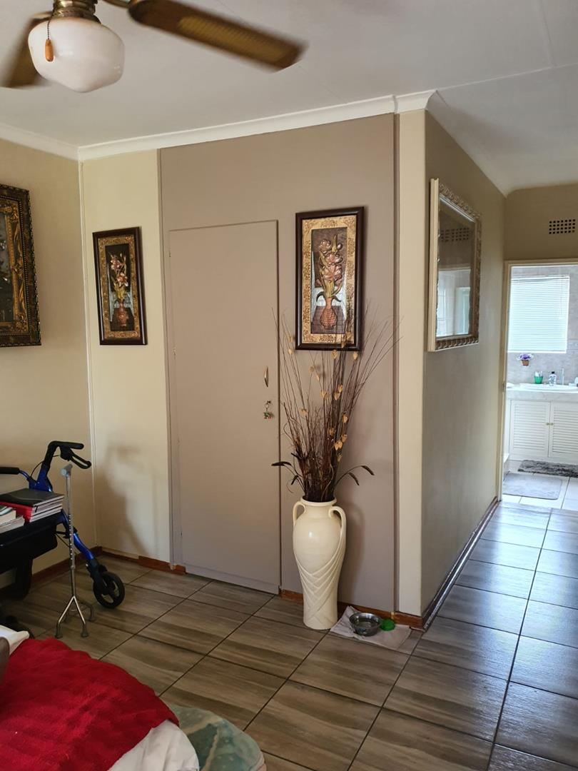 4 Bedroom Property for Sale in Rant En Dal Gauteng