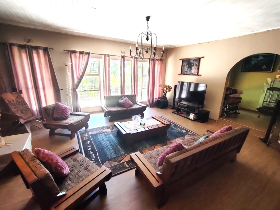 4 Bedroom Property for Sale in Rant En Dal Gauteng