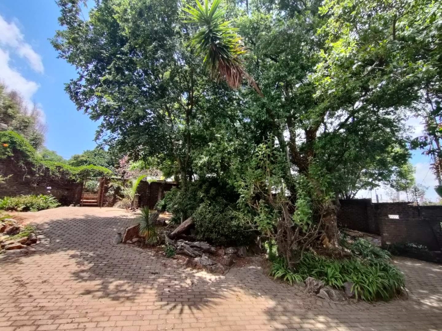 4 Bedroom Property for Sale in Rant En Dal Gauteng