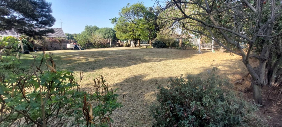 0 Bedroom Property for Sale in Brackenhurst Gauteng