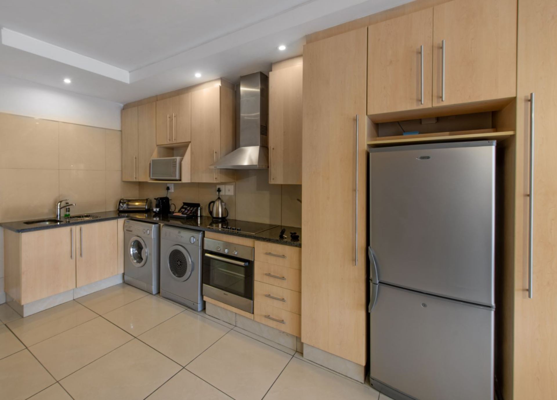 To Let 2 Bedroom Property for Rent in Sandown Gauteng