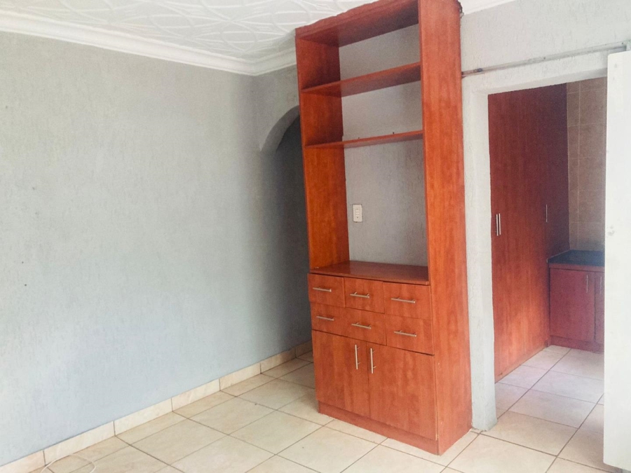 To Let 5 Bedroom Property for Rent in Spruitview Gauteng