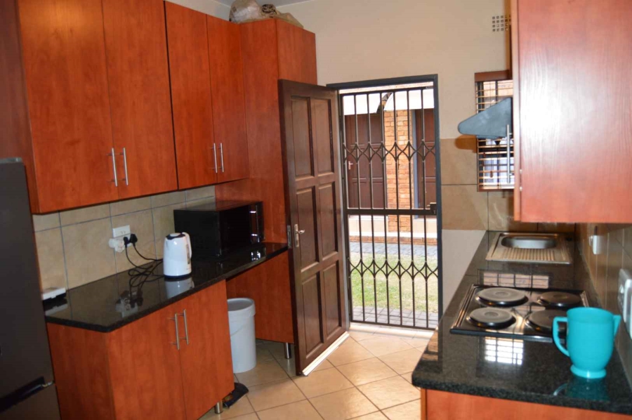 1 Bedroom Property for Sale in Alrode Gauteng