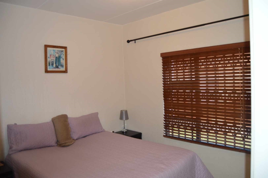 1 Bedroom Property for Sale in Alrode Gauteng