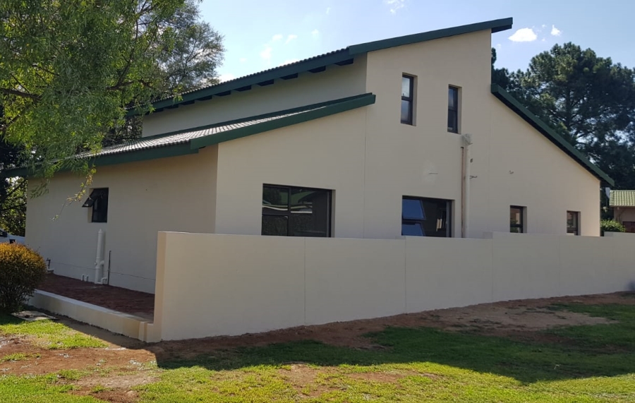 4 Bedroom Property for Sale in Centurion Central Gauteng