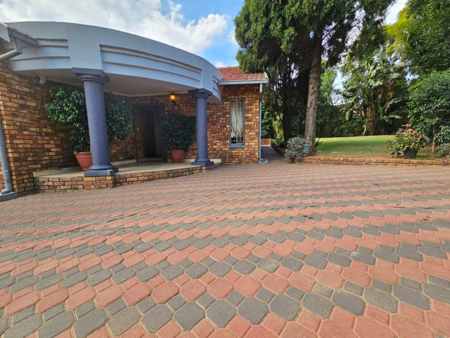 To Let 3 Bedroom Property for Rent in The Reeds Gauteng