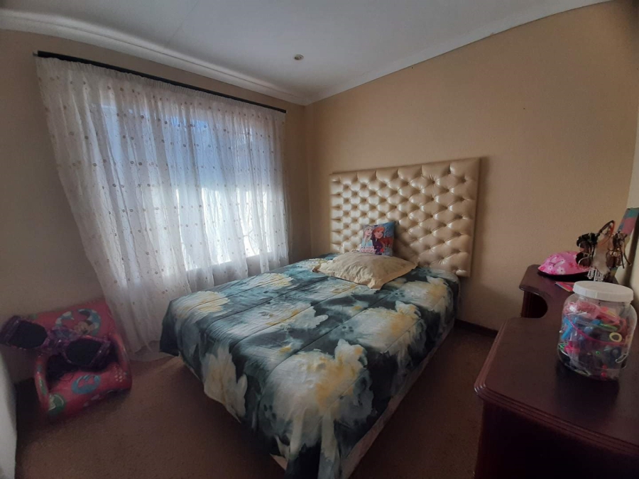 3 Bedroom Property for Sale in Marlands Gauteng