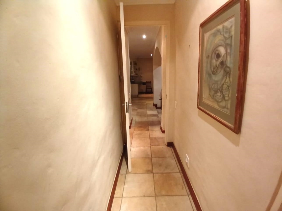 3 Bedroom Property for Sale in Oaklands Gauteng