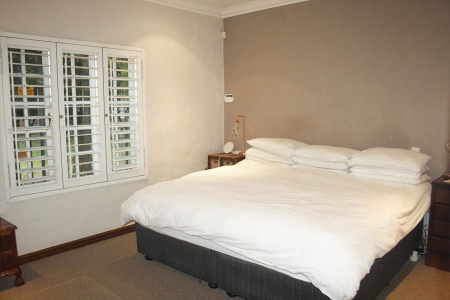 3 Bedroom Property for Sale in Oaklands Gauteng