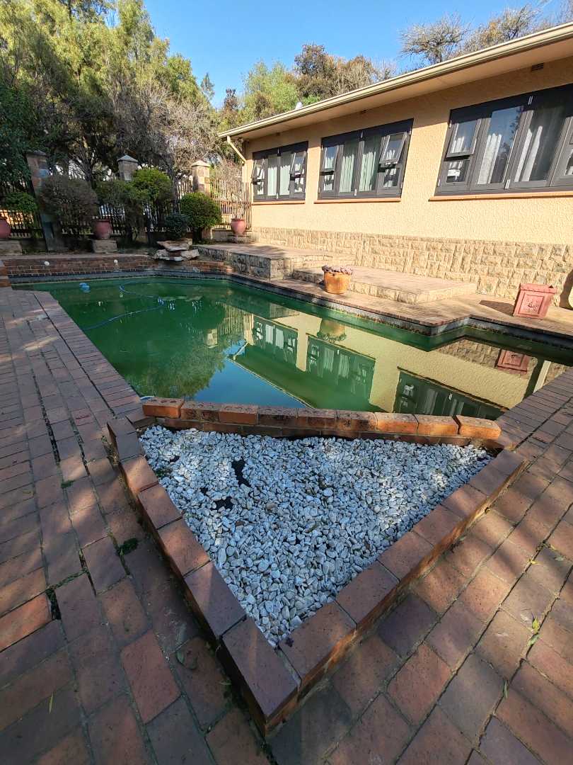 4 Bedroom Property for Sale in Rembrandt Park Gauteng