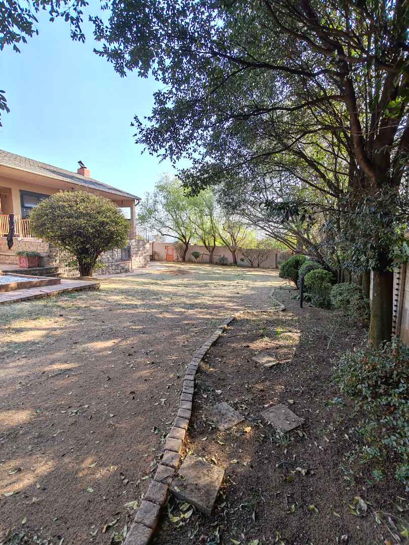 4 Bedroom Property for Sale in Rembrandt Park Gauteng