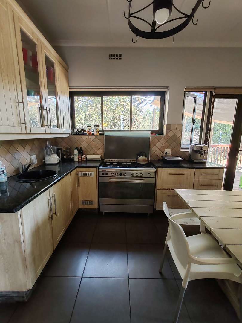 4 Bedroom Property for Sale in Rembrandt Park Gauteng