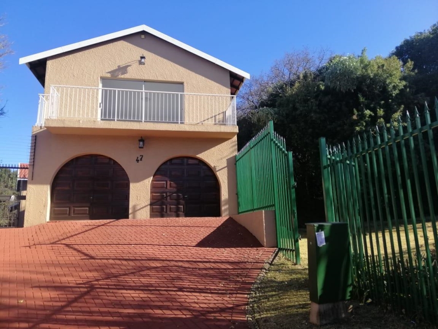 3 Bedroom Property for Sale in Mulbarton Gauteng