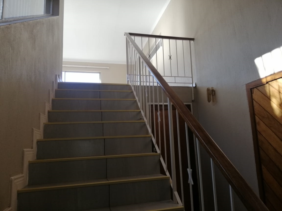 3 Bedroom Property for Sale in Mulbarton Gauteng