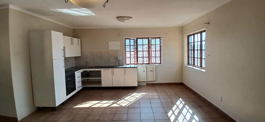 To Let 4 Bedroom Property for Rent in Magalieskruin Gauteng