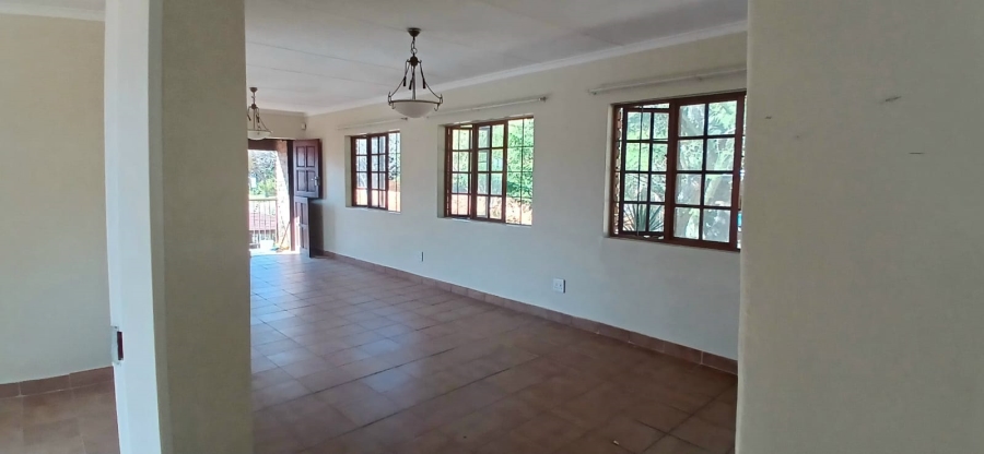 To Let 4 Bedroom Property for Rent in Magalieskruin Gauteng