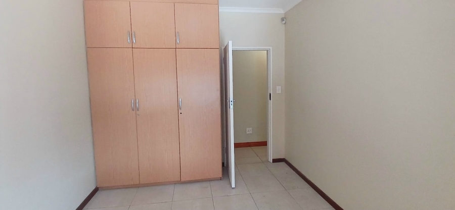 To Let 4 Bedroom Property for Rent in Magalieskruin Gauteng