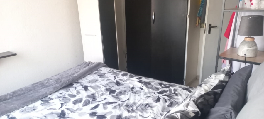 2 Bedroom Property for Sale in South Crest Gauteng