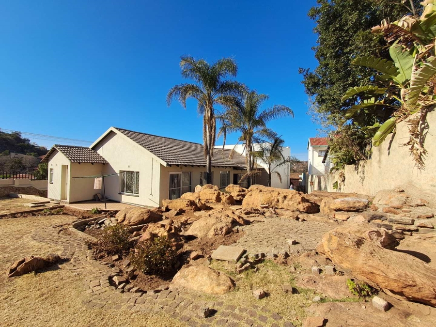 3 Bedroom Property for Sale in Oakdene Gauteng