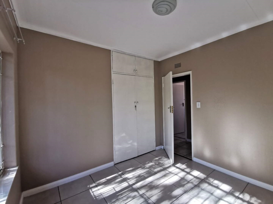 3 Bedroom Property for Sale in Mulbarton Gauteng