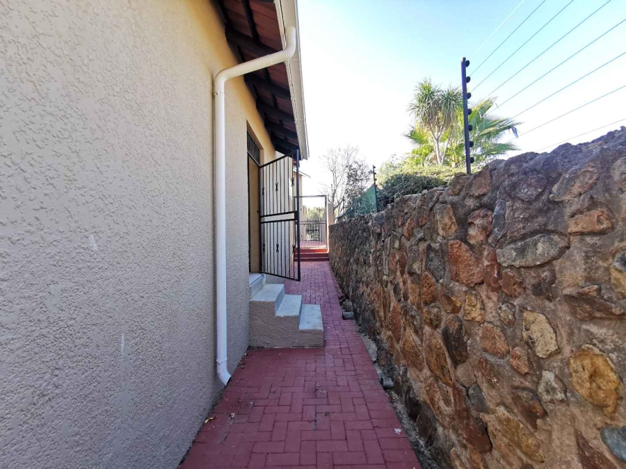 3 Bedroom Property for Sale in Mulbarton Gauteng