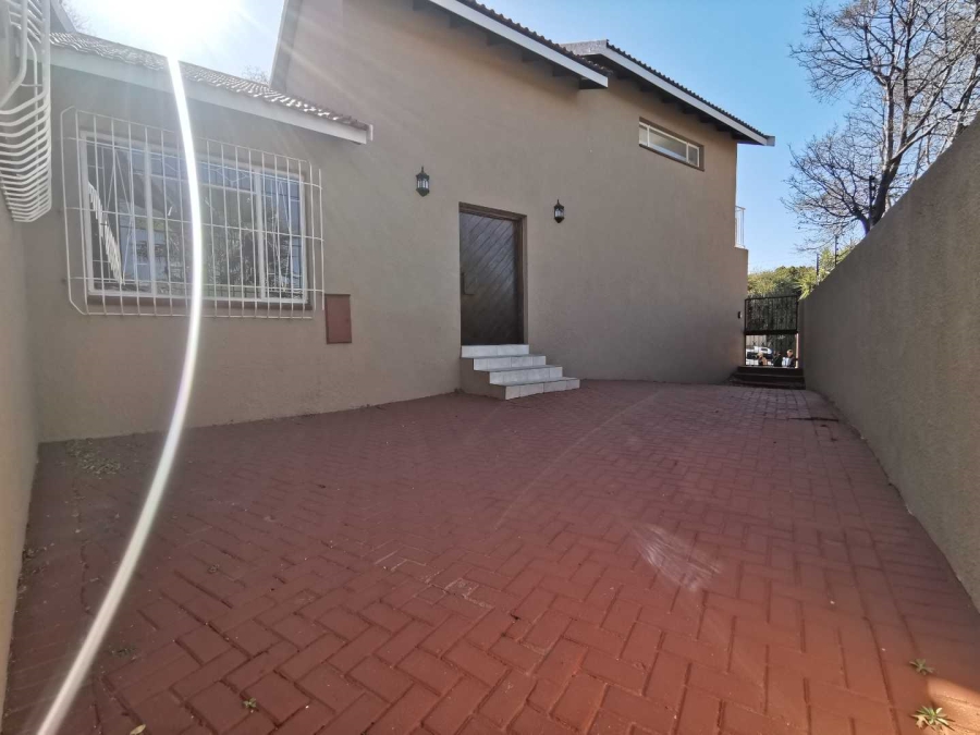 3 Bedroom Property for Sale in Mulbarton Gauteng