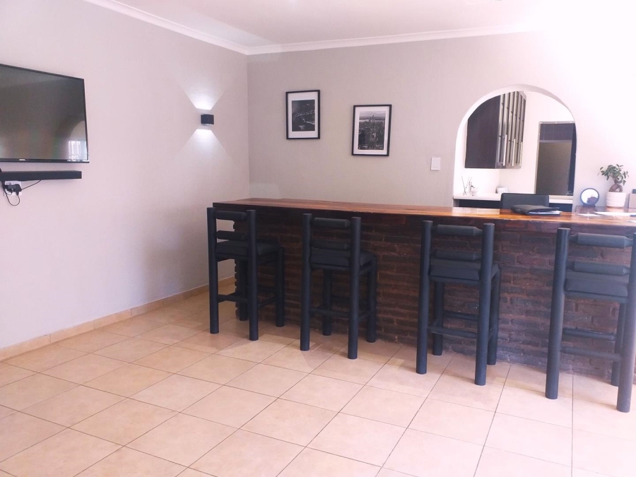 4 Bedroom Property for Sale in Verwoerdpark Gauteng