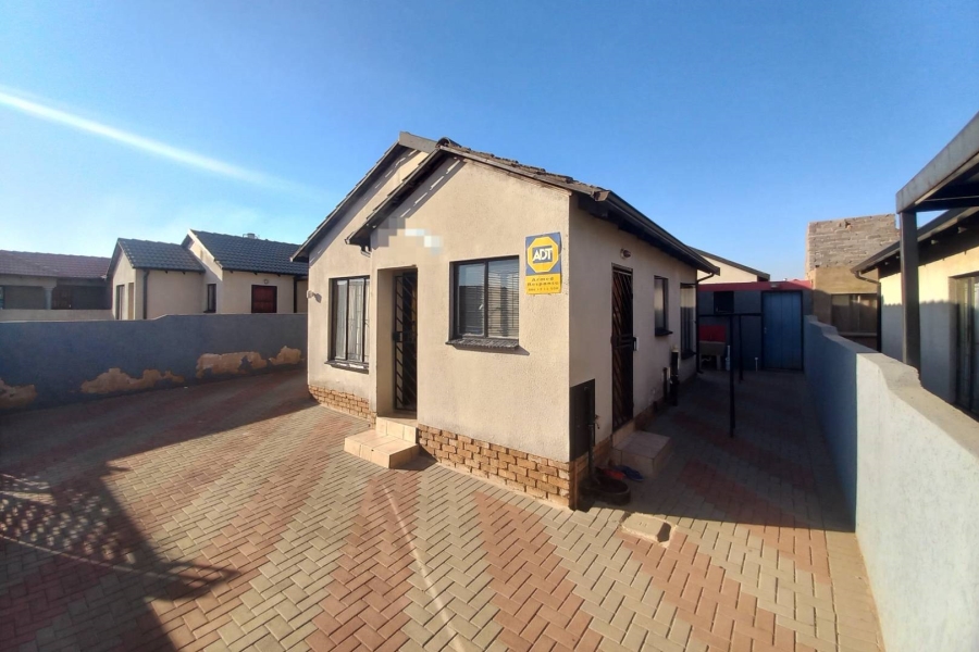 2 Bedroom Property for Sale in Soshanguve Gauteng