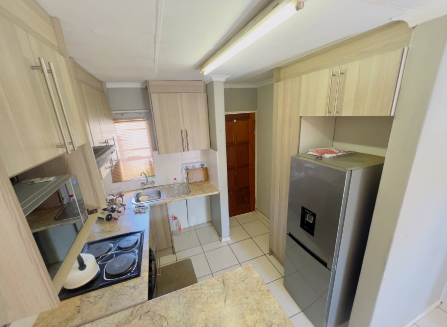 2 Bedroom Property for Sale in The Orchards Gauteng