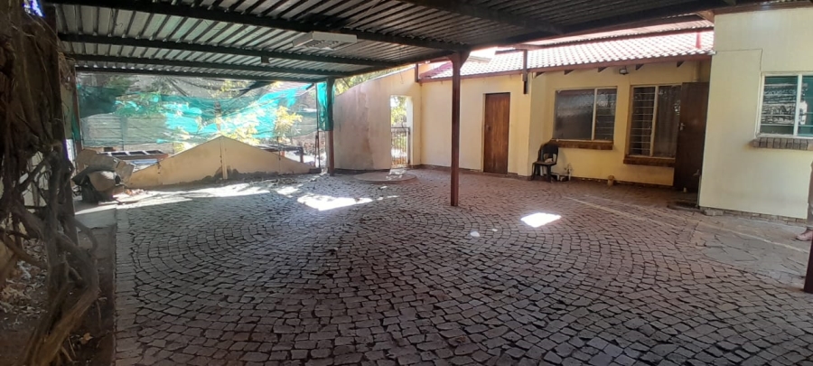 4 Bedroom Property for Sale in The Orchards Gauteng