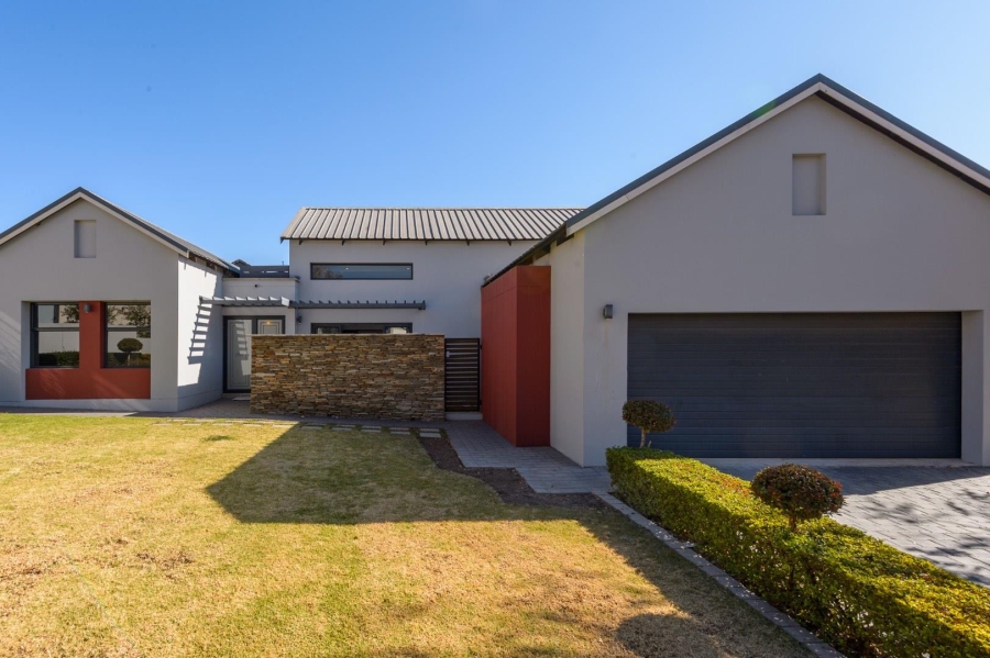 3 Bedroom Property for Sale in Copperleaf Estate Gauteng