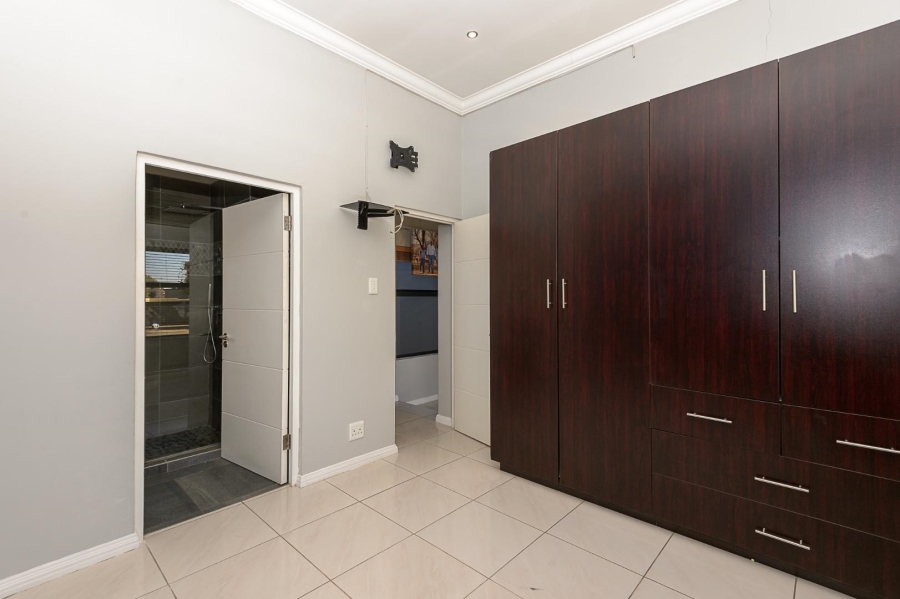 3 Bedroom Property for Sale in Copperleaf Estate Gauteng