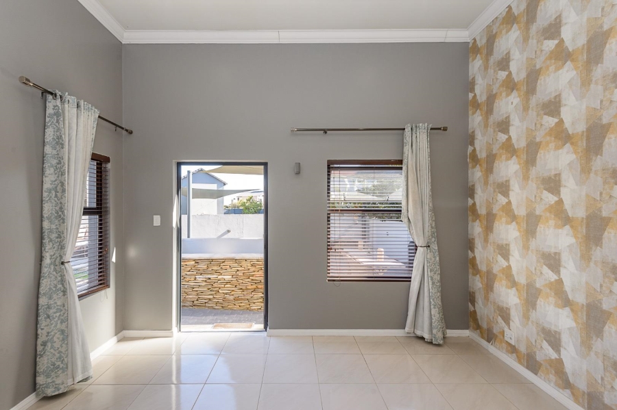 3 Bedroom Property for Sale in Copperleaf Estate Gauteng