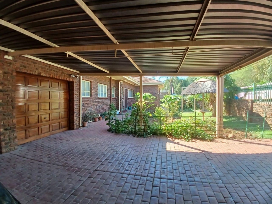 3 Bedroom Property for Sale in Roseville Gauteng