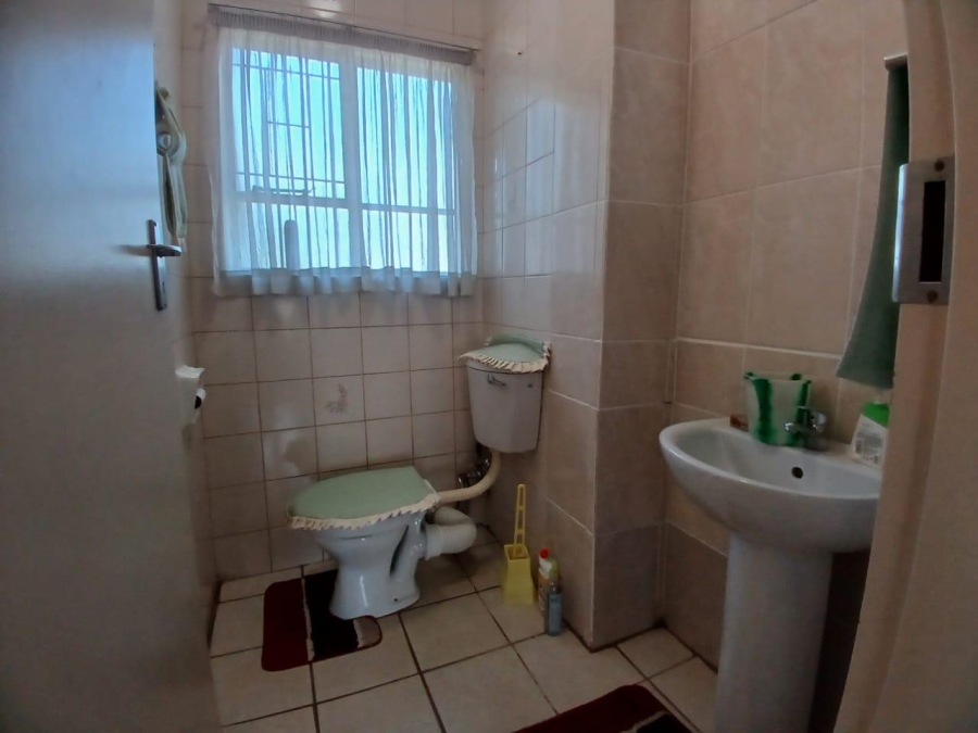 3 Bedroom Property for Sale in Roseville Gauteng