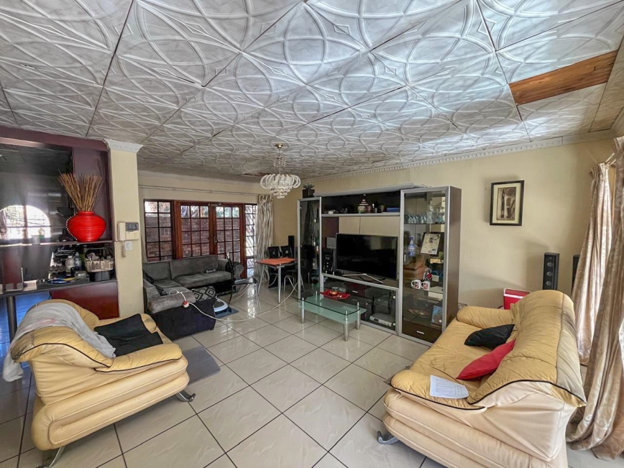 3 Bedroom Property for Sale in Theresa Park Gauteng