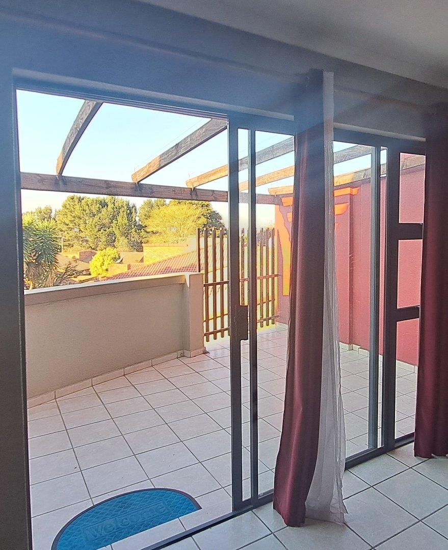 1 Bedroom Property for Sale in Randburg Gauteng